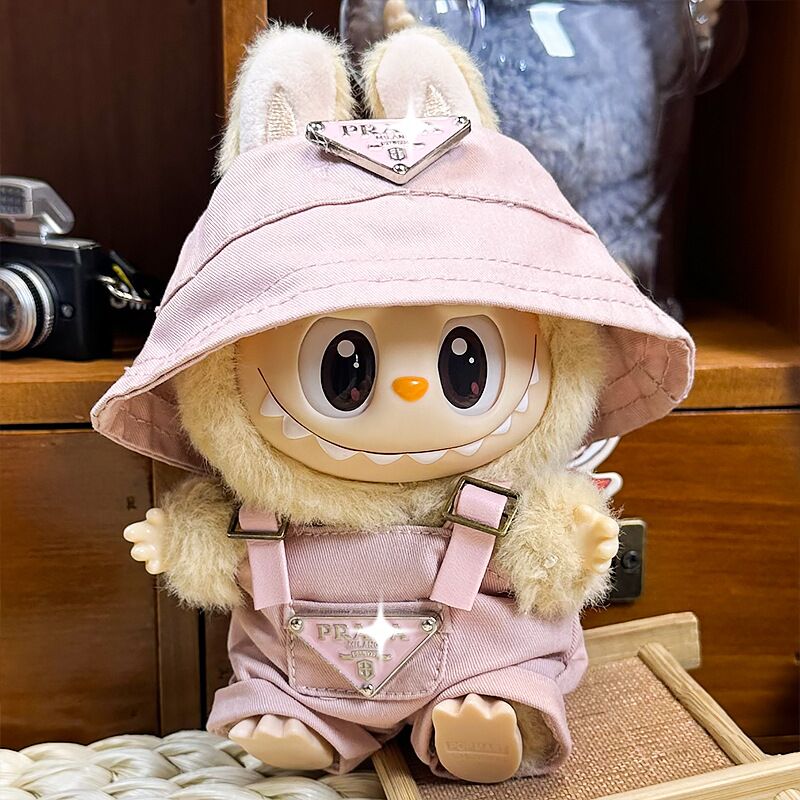 Labubu Urban Look – Pastel Pink Edition